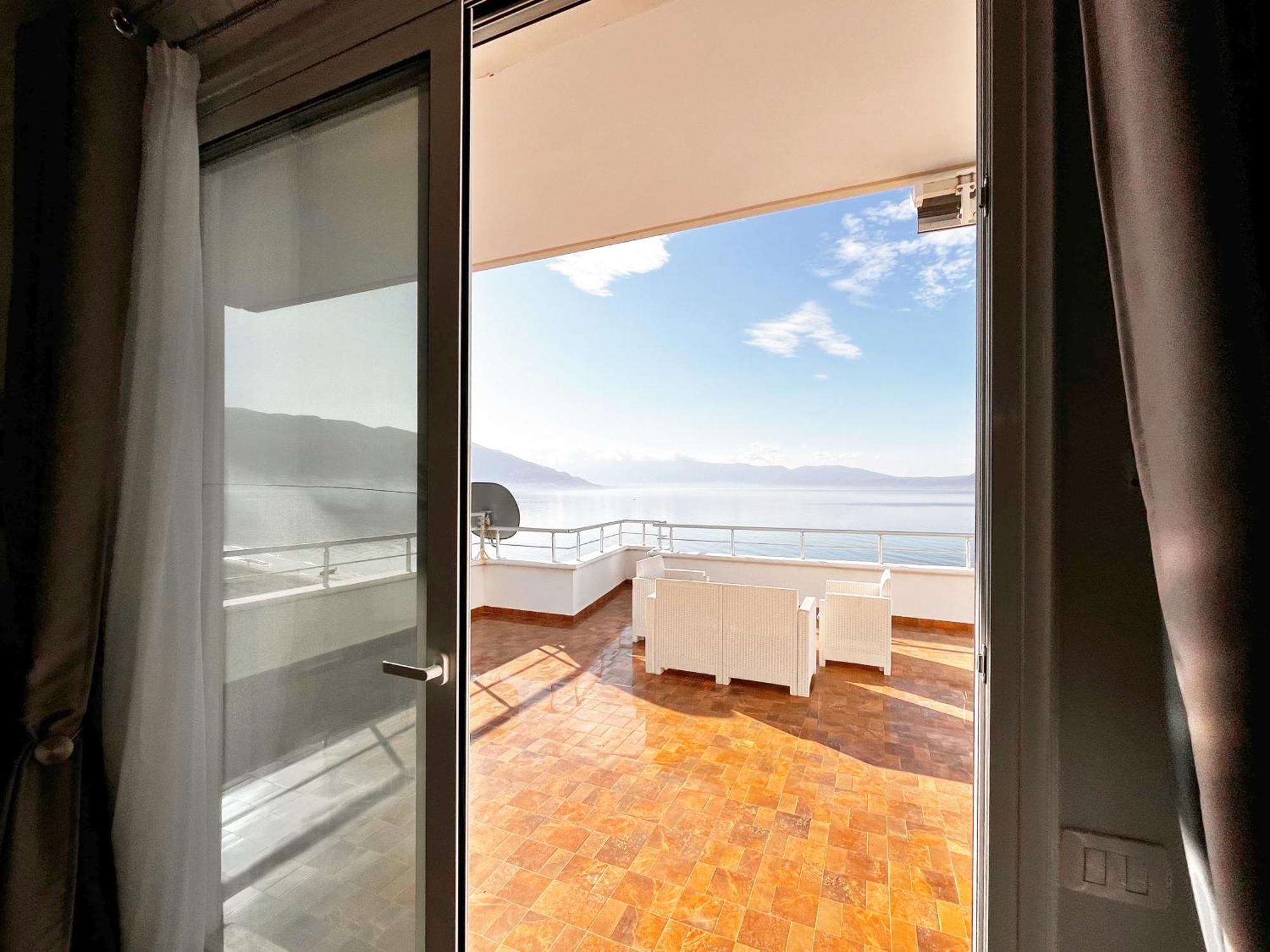 Sky & Sea Viewing Apartment วญอเรอ ภายนอก รูปภาพ